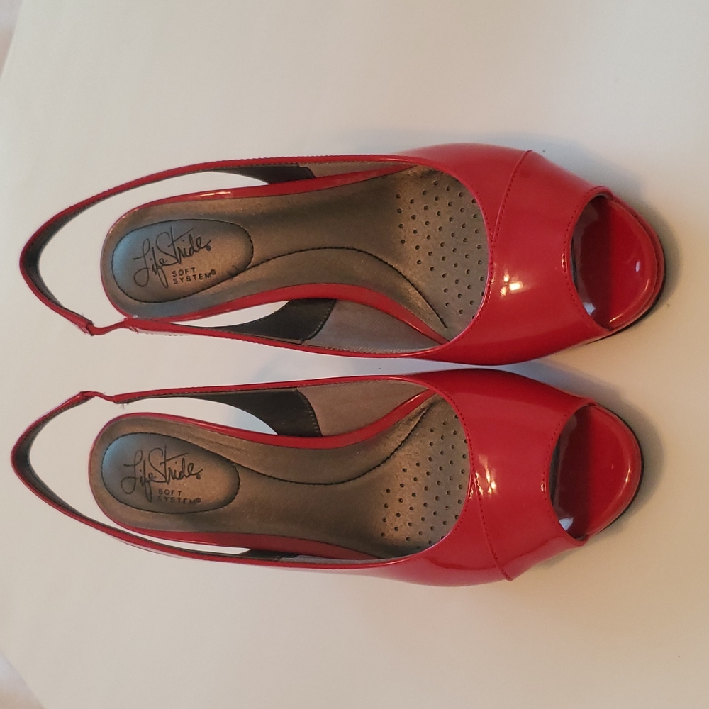 Life Stride Soft System Red Patent Leather Heels